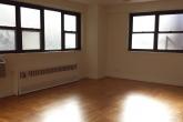 1 bed apt on the 4th avenue