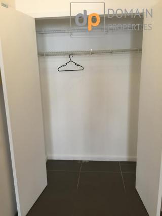 1 bedroom in a townhouse