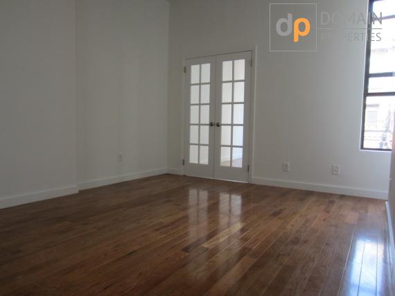 2 bedroom apartment Central Park