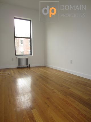 75th Amsterdam Ave. Huge 1 bedroom apartment 